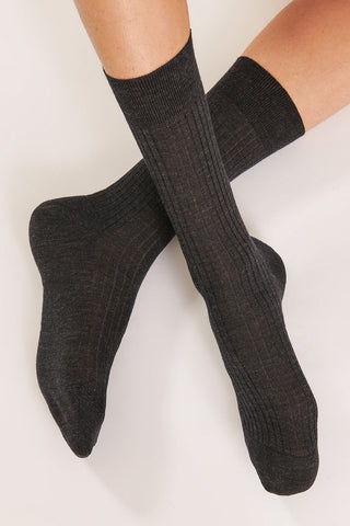 Merino Wool Ribbed Socks - Mid-Calf